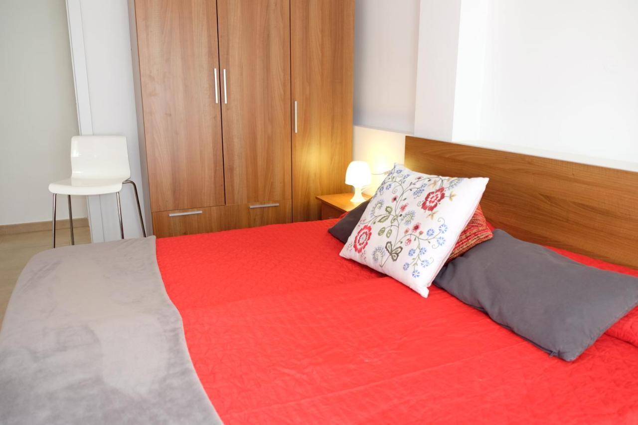 Inass Apartment Sitges Bagian luar foto