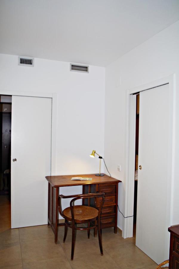 Inass Apartment Sitges Bagian luar foto