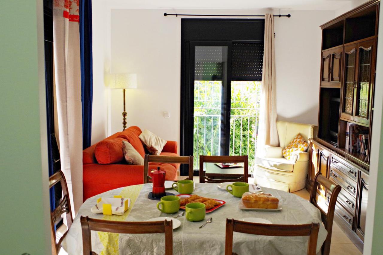 Inass Apartment Sitges Bagian luar foto