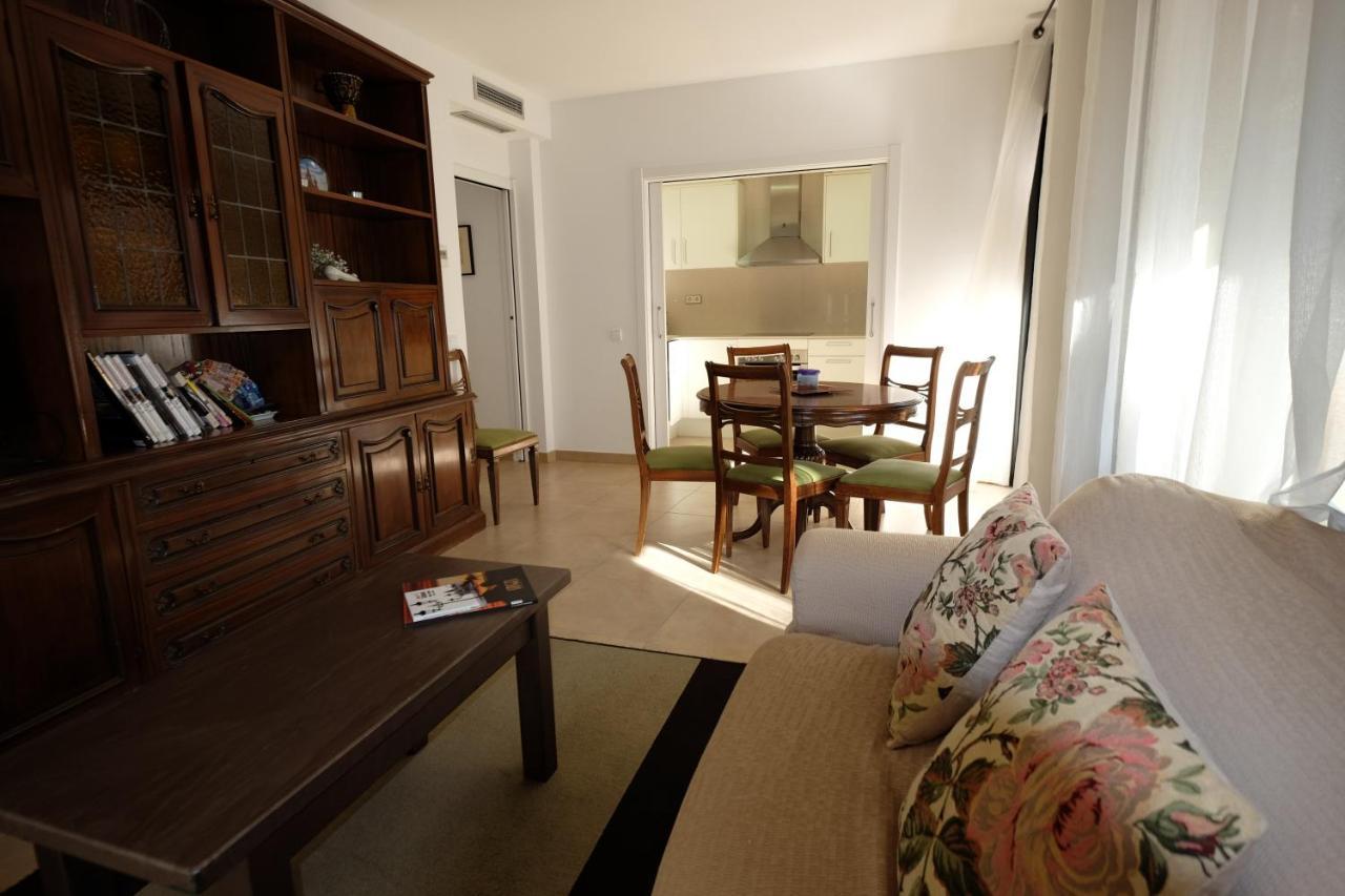 Inass Apartment Sitges Bagian luar foto