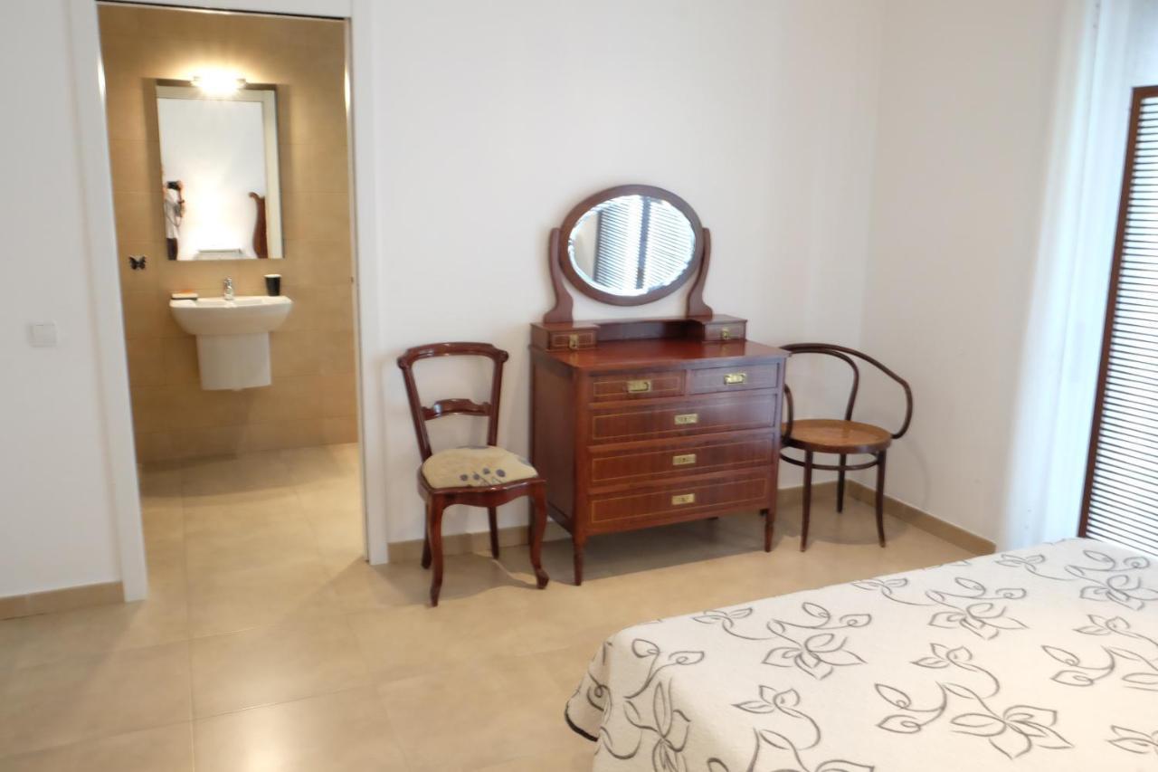 Inass Apartment Sitges Bagian luar foto