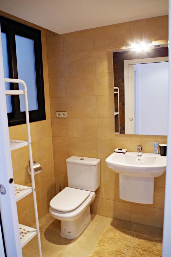 Inass Apartment Sitges Bagian luar foto