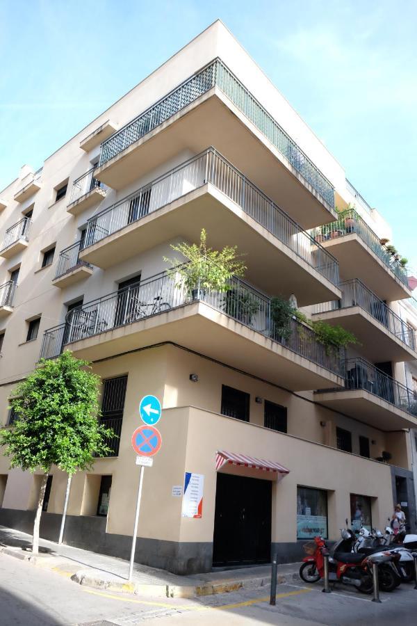 Inass Apartment Sitges Bagian luar foto