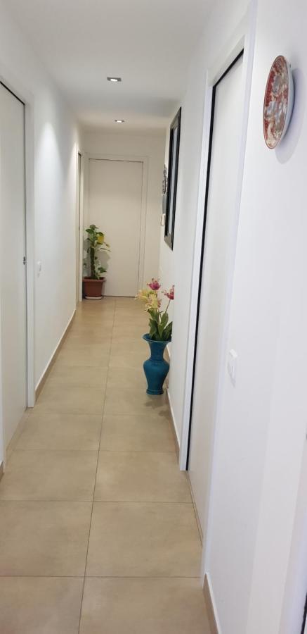 Inass Apartment Sitges Bagian luar foto